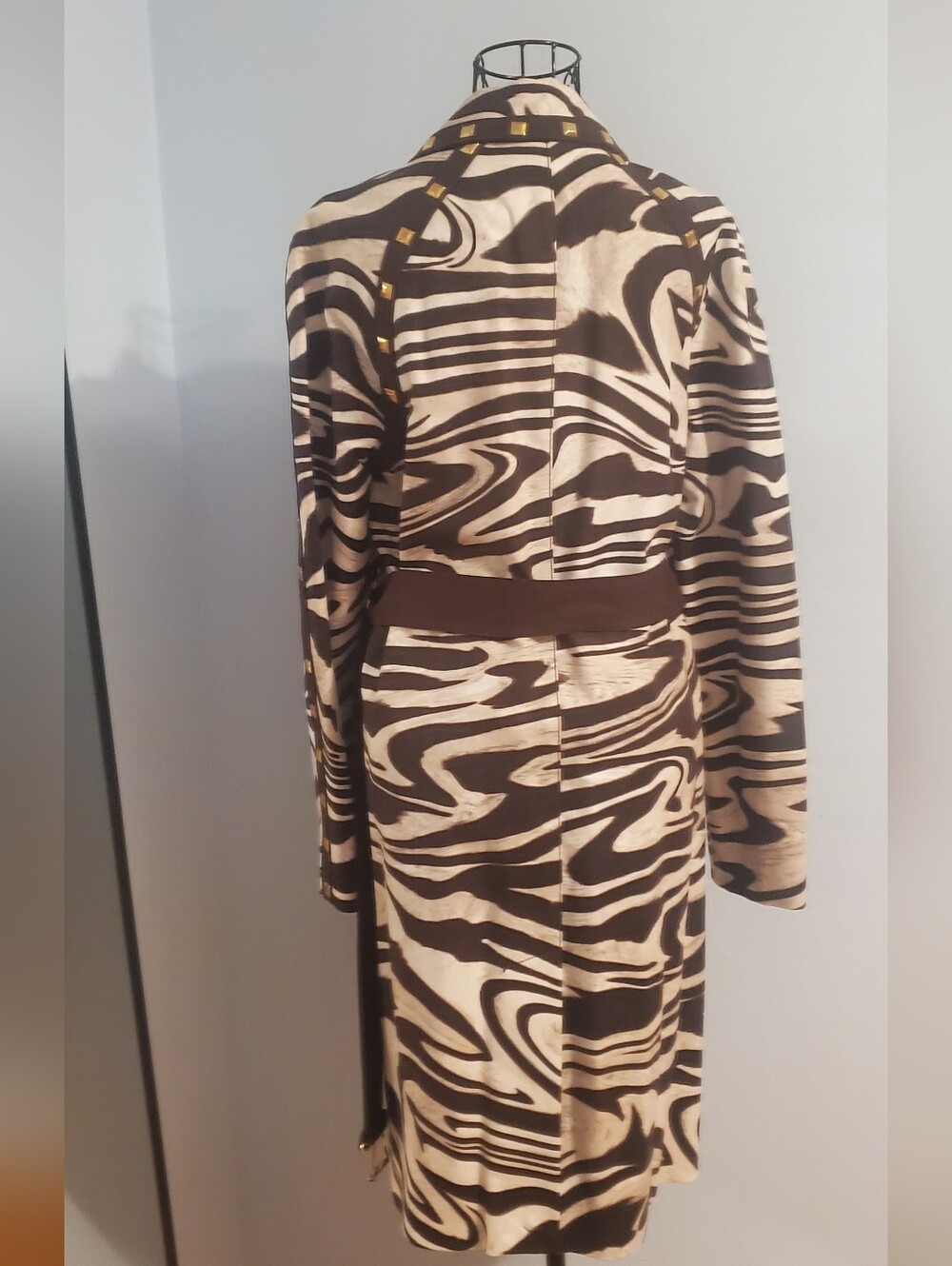 Michael Kors Chocolate Brown Lined Coat with Gold Hardware - Picture 9 of 12